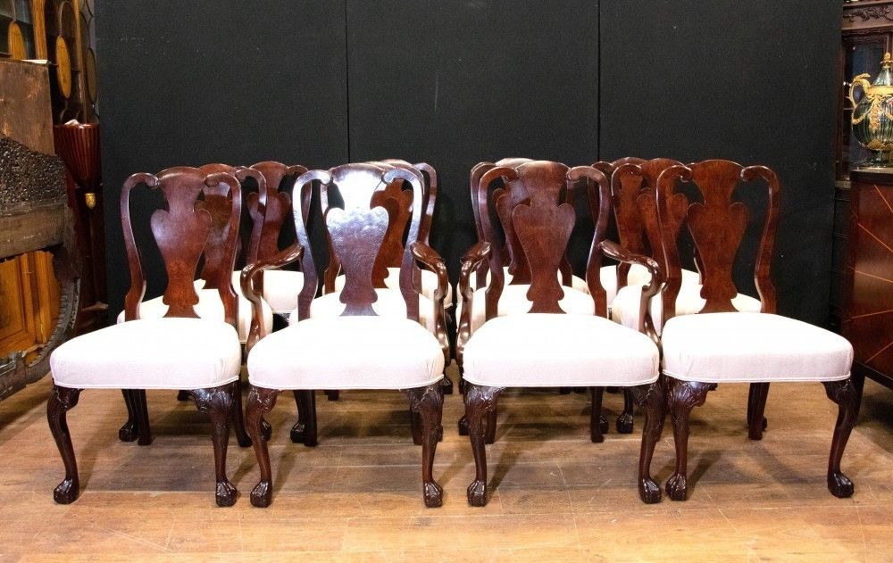 Set Queen Anne Dining Chairs In Mahogany
