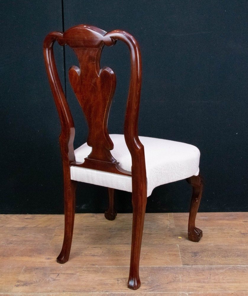 photo vinterior Set Queen Anne Dining Chairs In Mahogany