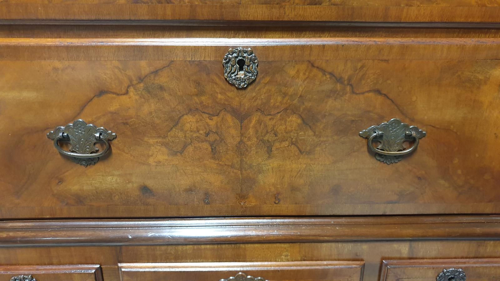 Very Nice Burr Walnut Chest On Stand photo 1295.0