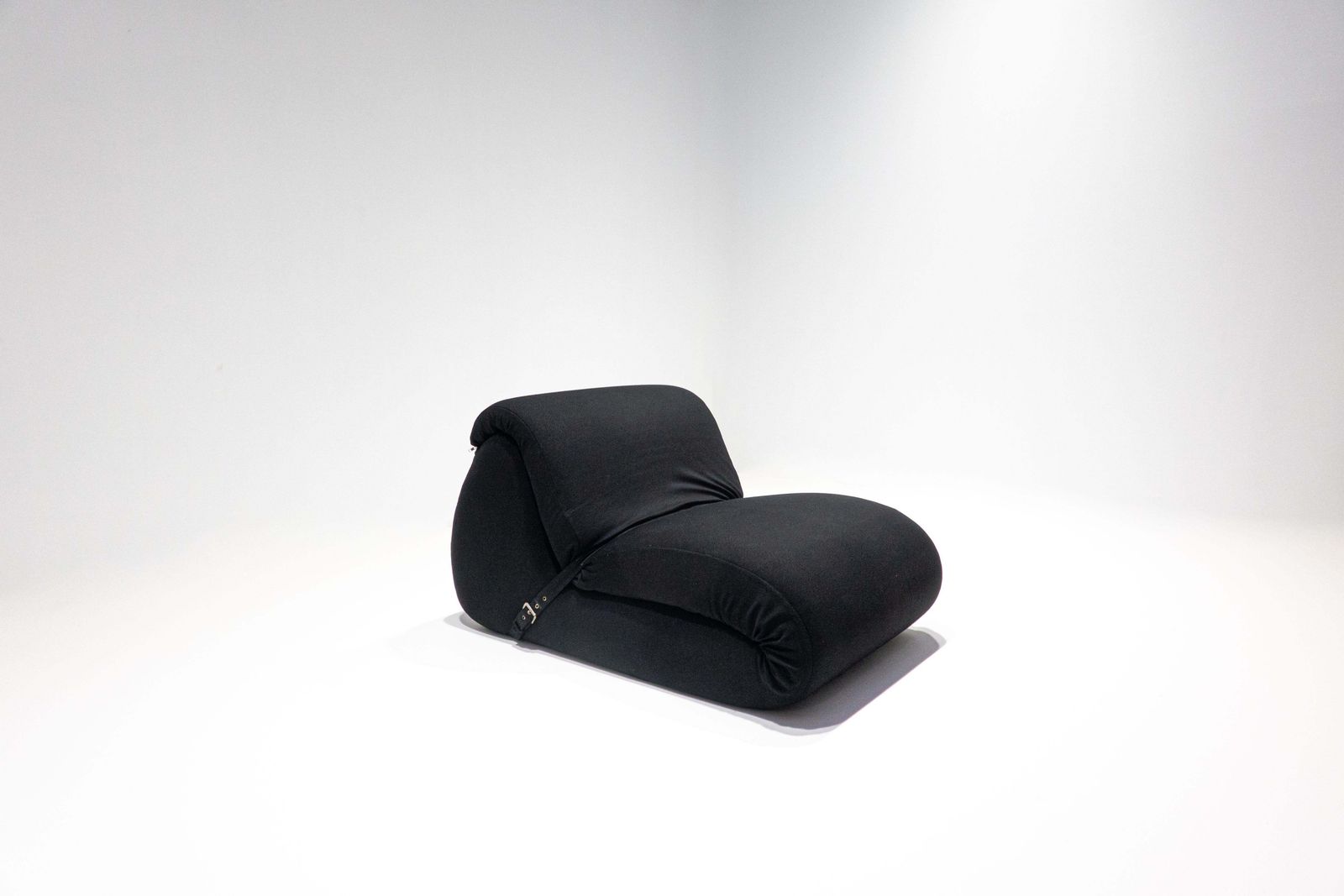 Ghiro Convertible Mattress Lounge Chair By Umberto Catalano And Gianfranco Masi photo furniture