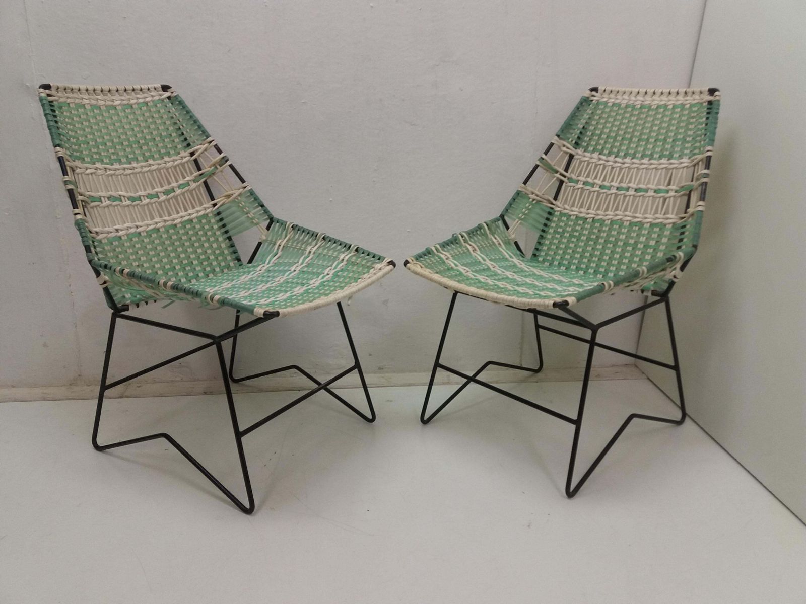 Paar Gevlochten Fauteuils + Vertex Tafel, Tsjecho Slowakije, 1960 photo furniture