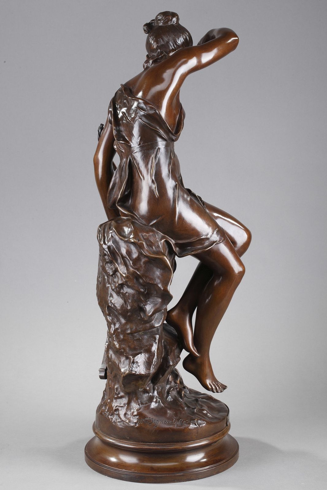 Bronzen sculptuur, "Diana's Nimf" naar Lucie Signoret Ledieu photo Woonaccessoires