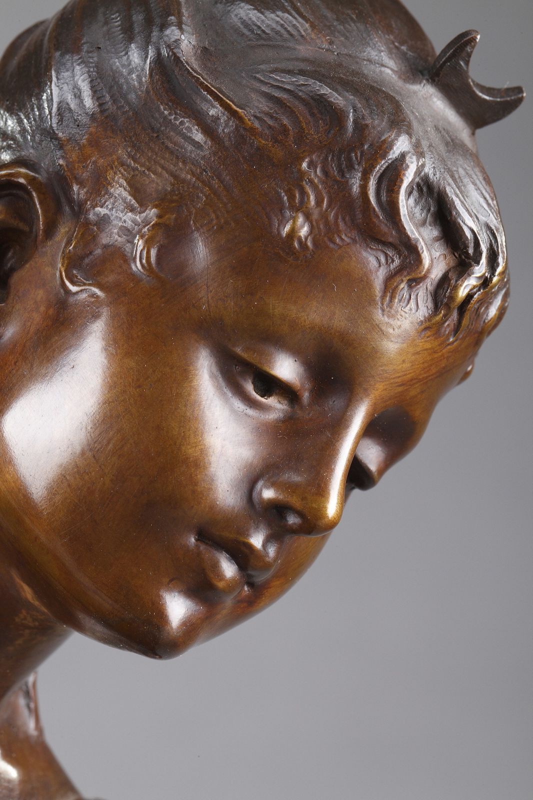 Woonaccessoires Bronzen sculptuur, "Diana's Nimf" naar Lucie Signoret Ledieu photo