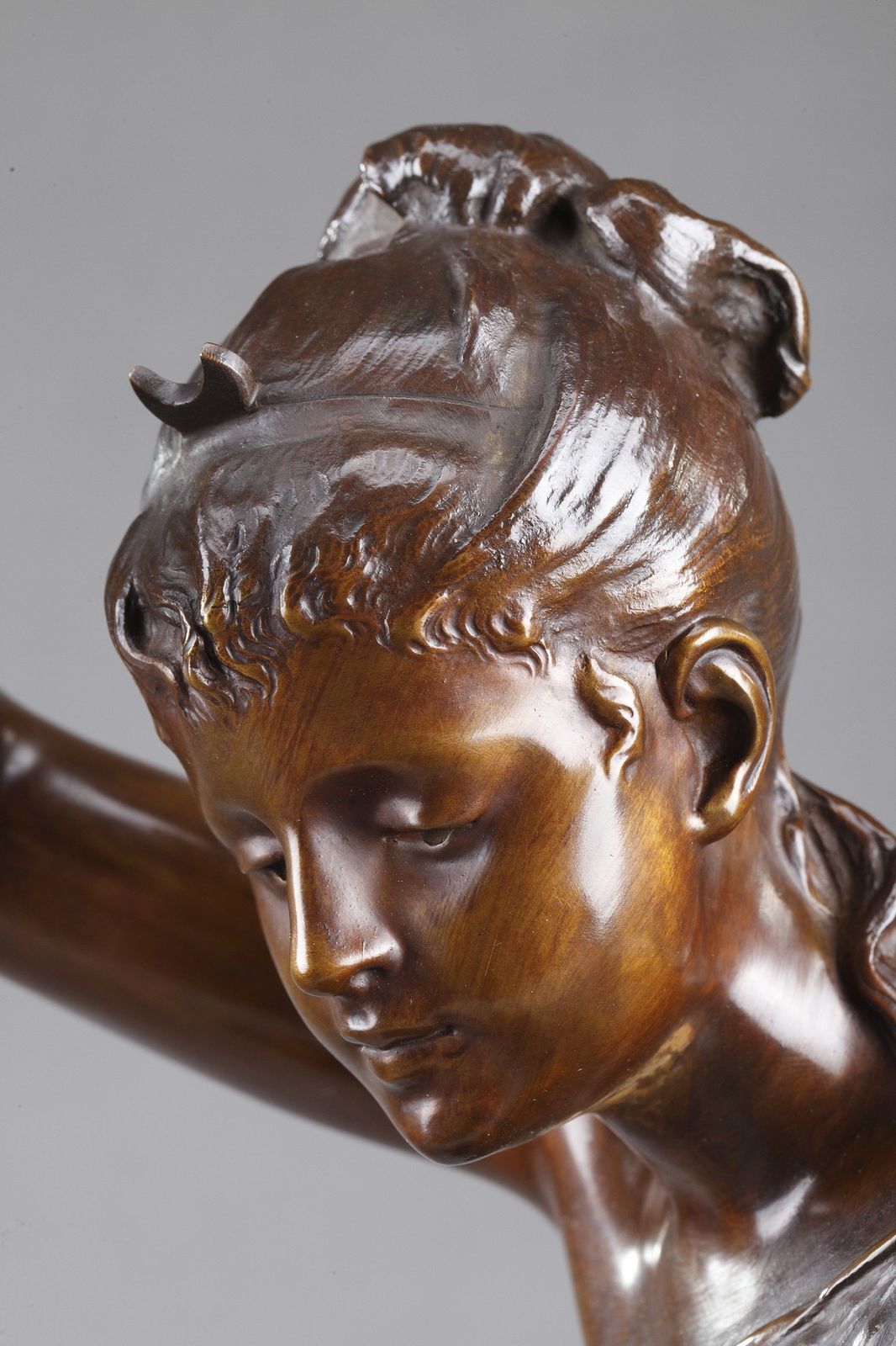 6264.0 Bronzen sculptuur, "Diana's Nimf" naar Lucie Signoret Ledieu photo