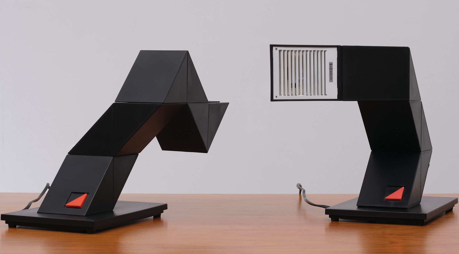 Zig Zag Table Lamps Designer Shui L. D. Chan In 1984, Hong Kong photo 1202.8