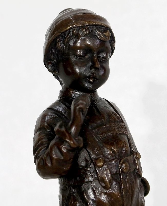 Bronze  "The Little Smocker"  By J. Schmidt Felling, 19th Century photo 1050.6