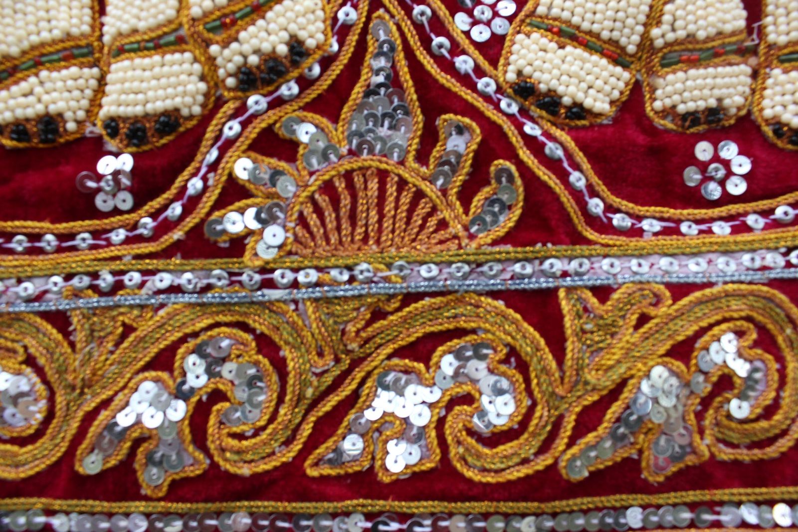 Embroidered Elephant Tapestry Wall Hanging Red Kalaga Curtain Love Eastern Style Decoration Gift photo buy