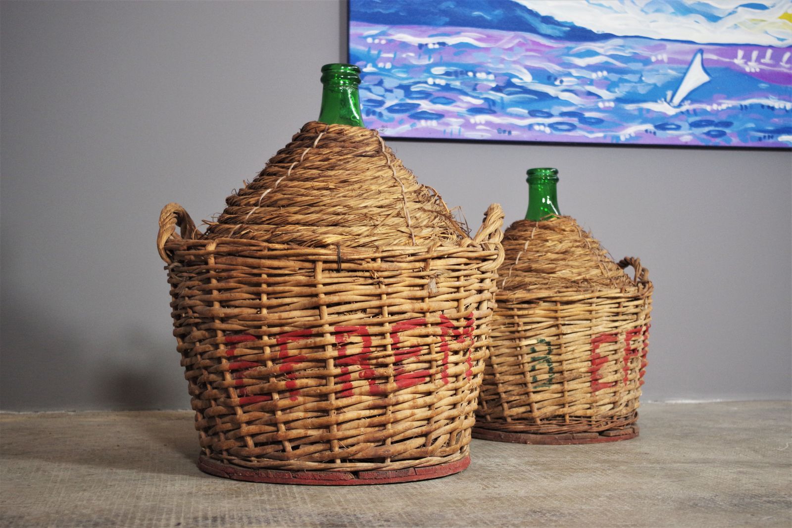 photo furniture 50s Glass Demijohns