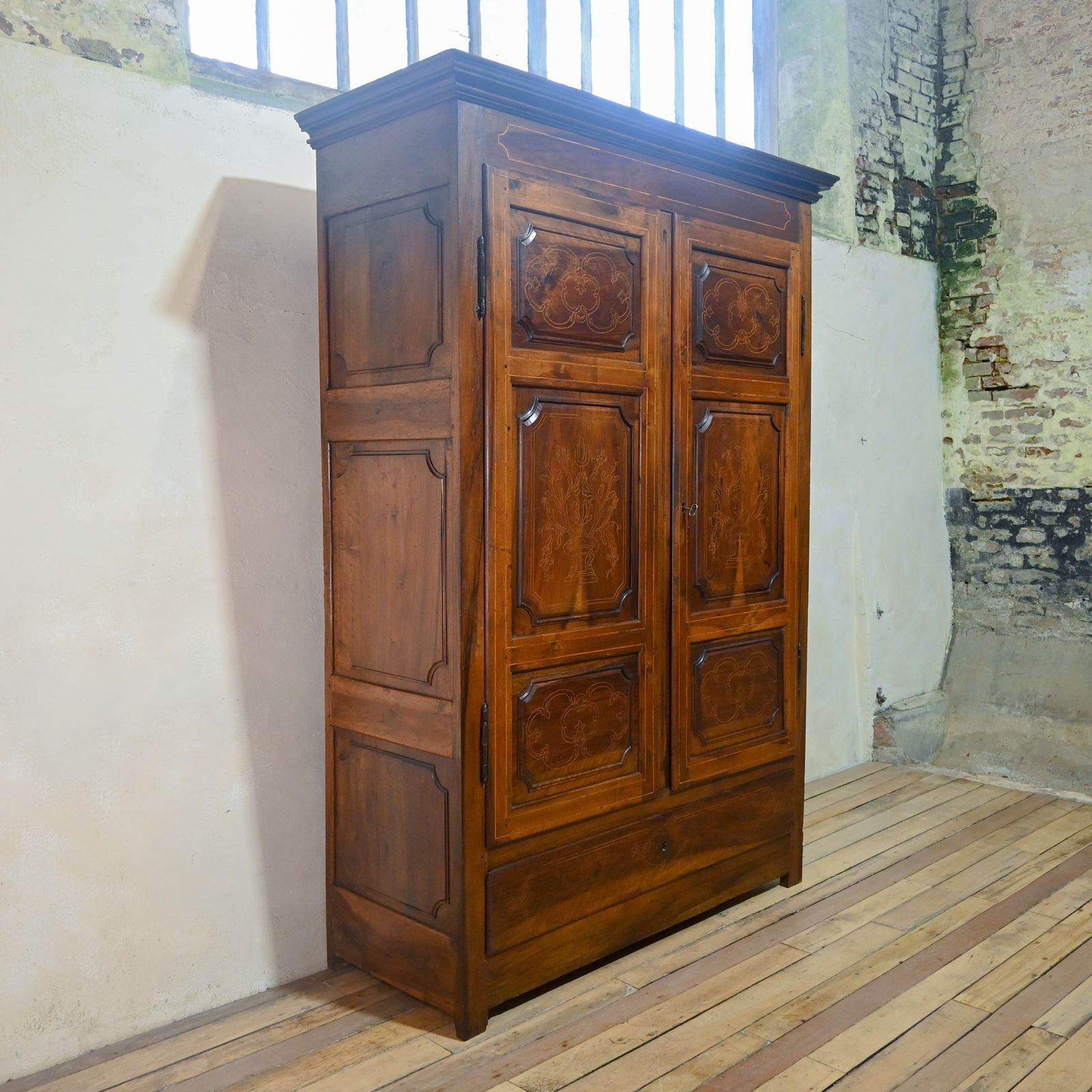 Large 18th Century Spanish   Catalonian Armoire