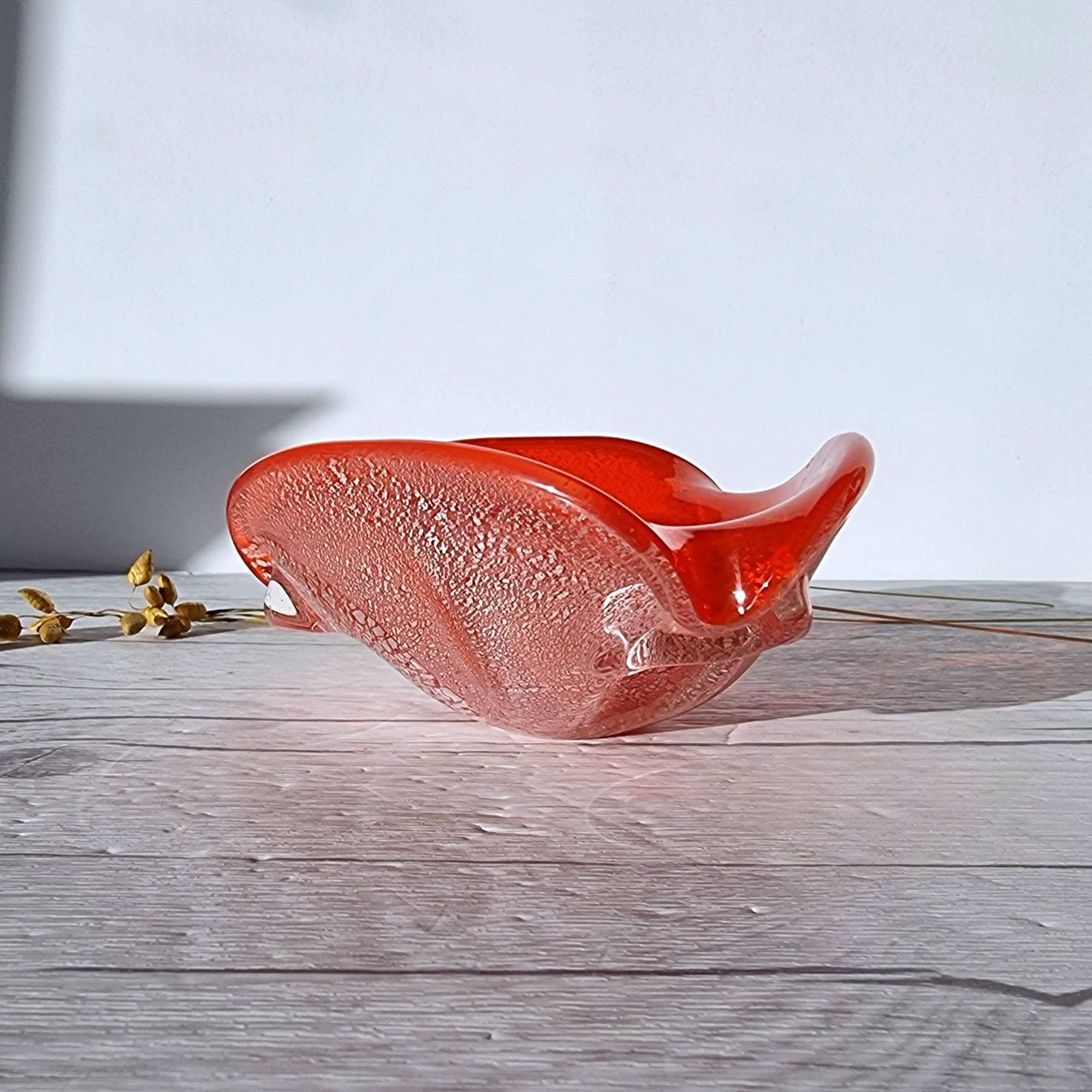 Murano Vetro Artistico Veneziano Candy Apple And Silver Avventurine Cased Sculptural Dish, 1960s 70s photo vinterior