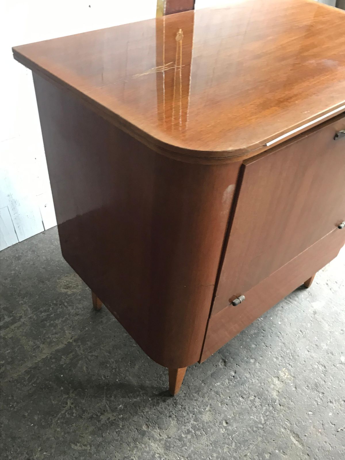 Art Deco 1950s Walnut Drinks Bar Cocktail Liquor Cabinet With Lamp Stand photo vinterior