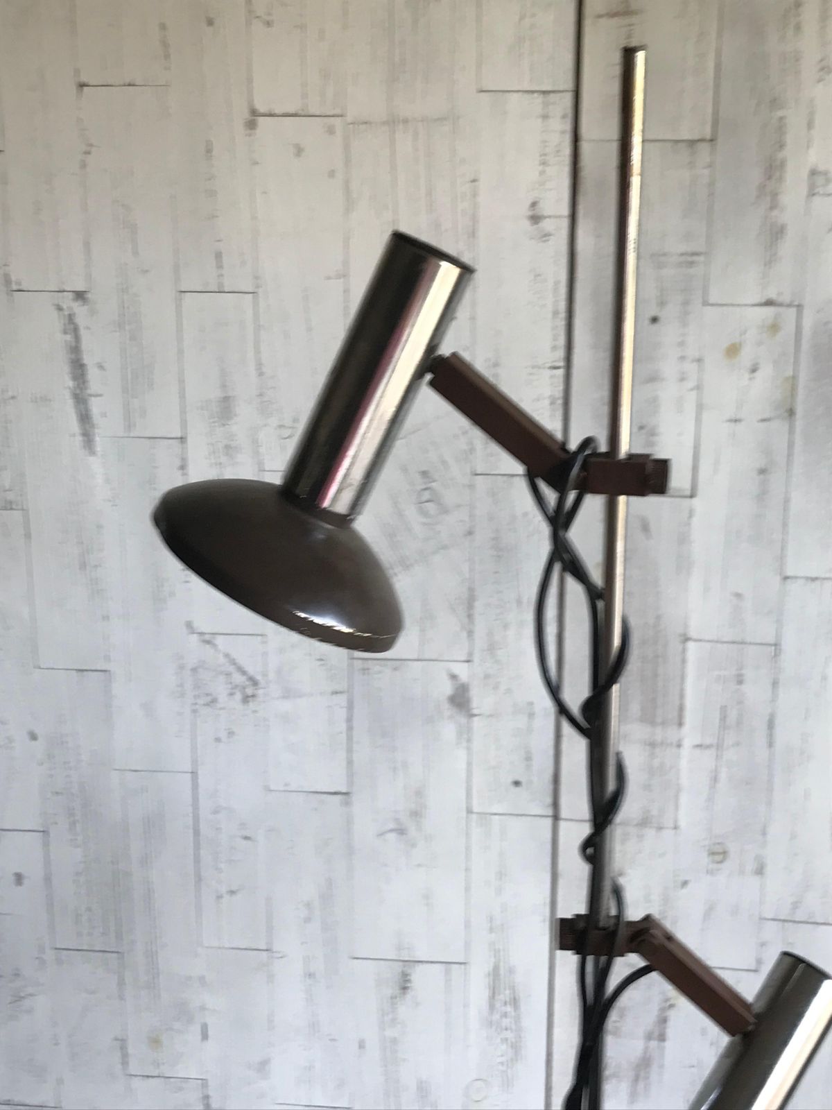 Chrome Floor Lamp With 2 Adjustable Shades photo 521.0
