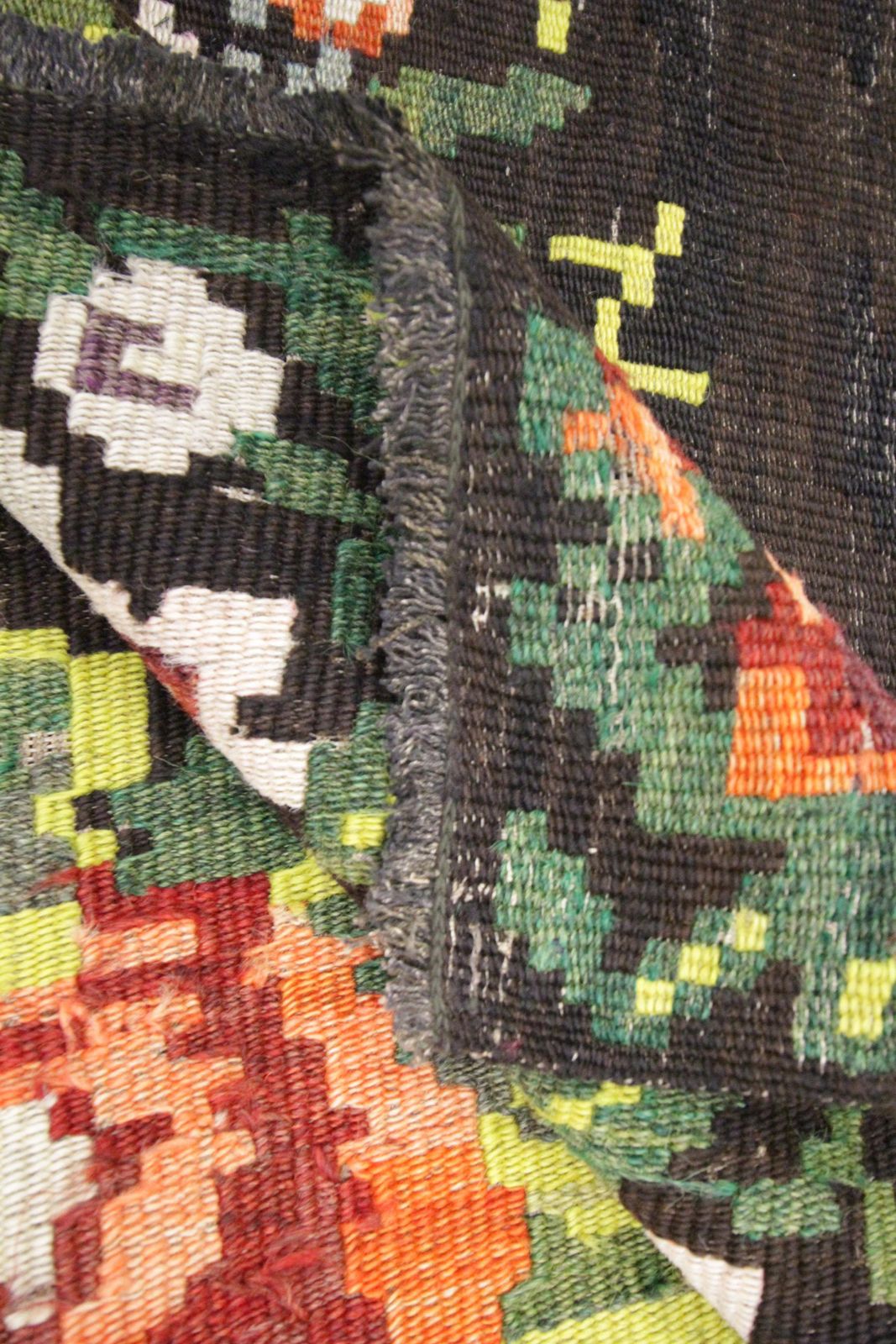 Handmade Kilim Traditional Floral Carpet Livingroom Moldavian Area Rug photo Textiles
