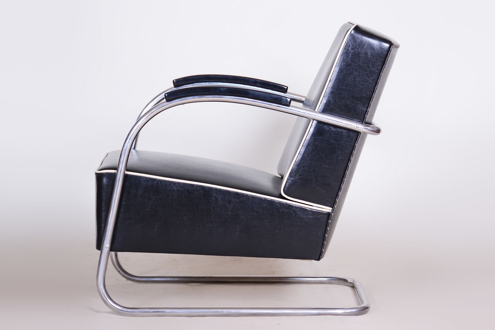Black Leather Armchair   1930s Czechia, Made By Mucke Melder And Fully Restored photo buy
