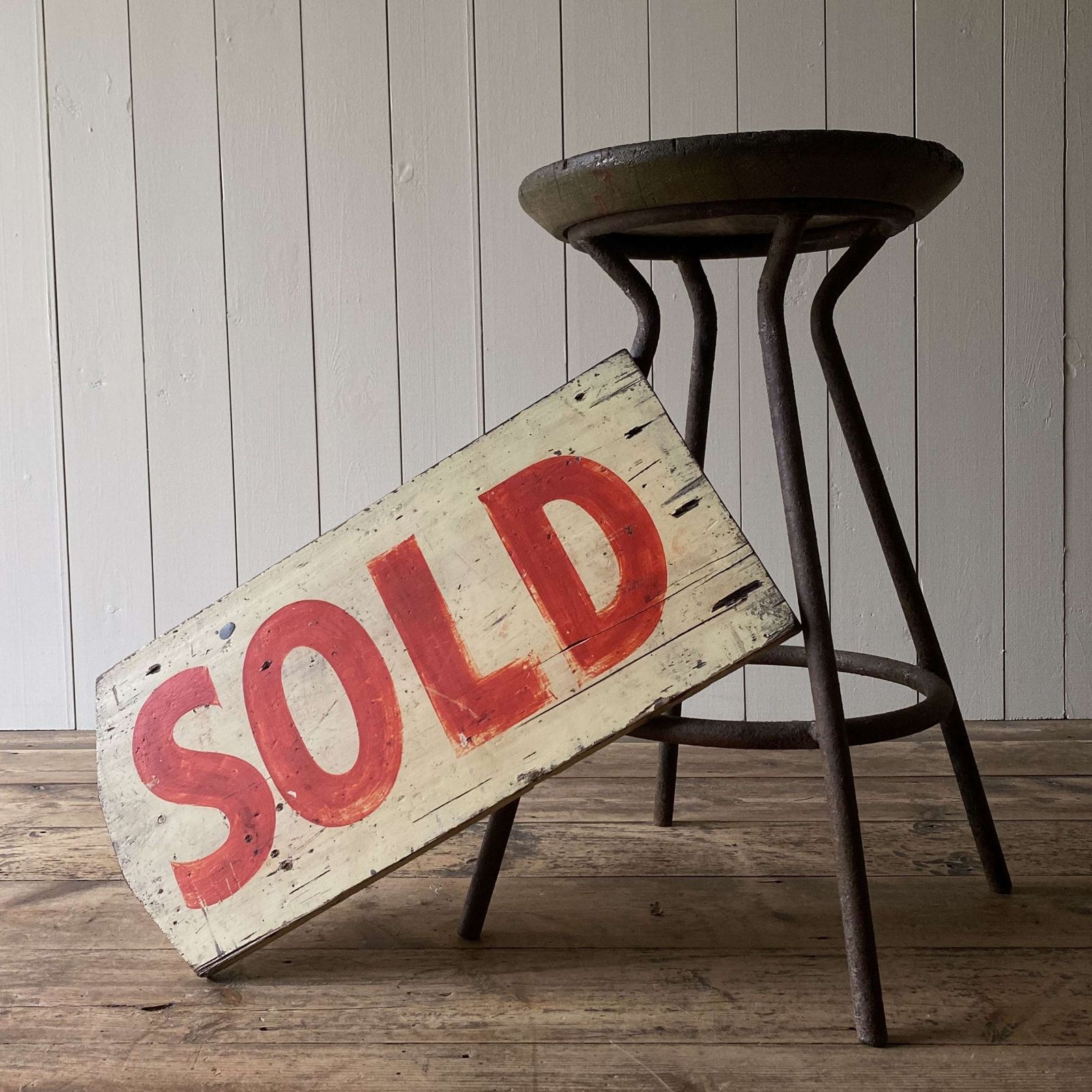 Vintage Wooden Sold Sign photo vinterior