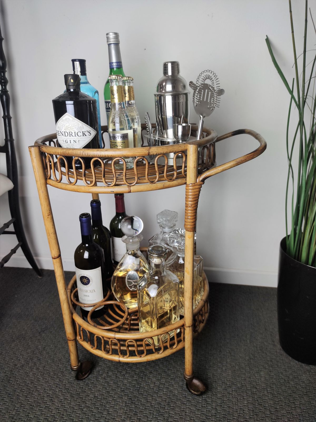 1960s Italian Bamboo Rattan Bohemian French Riviera Round Serving Bar Cart photo 1062.0