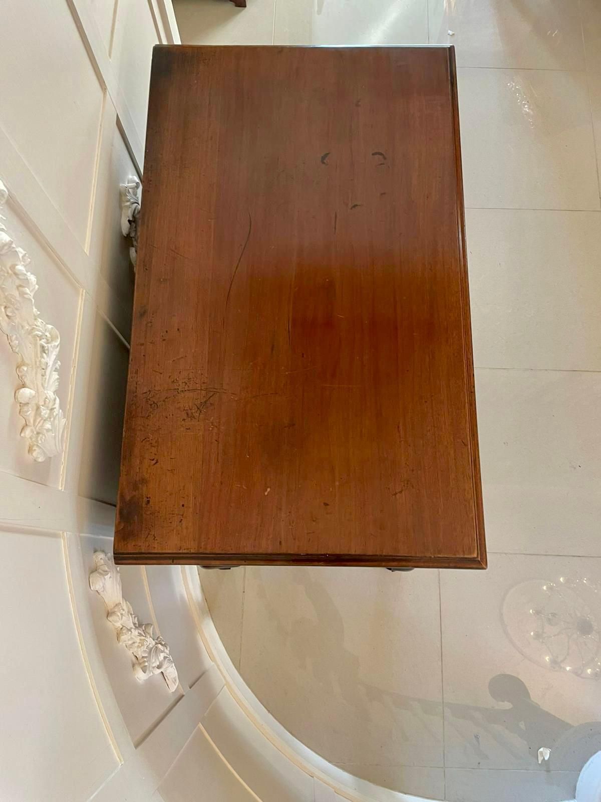 photo furniture Antique George III Quality Mahogany Chest On Stand