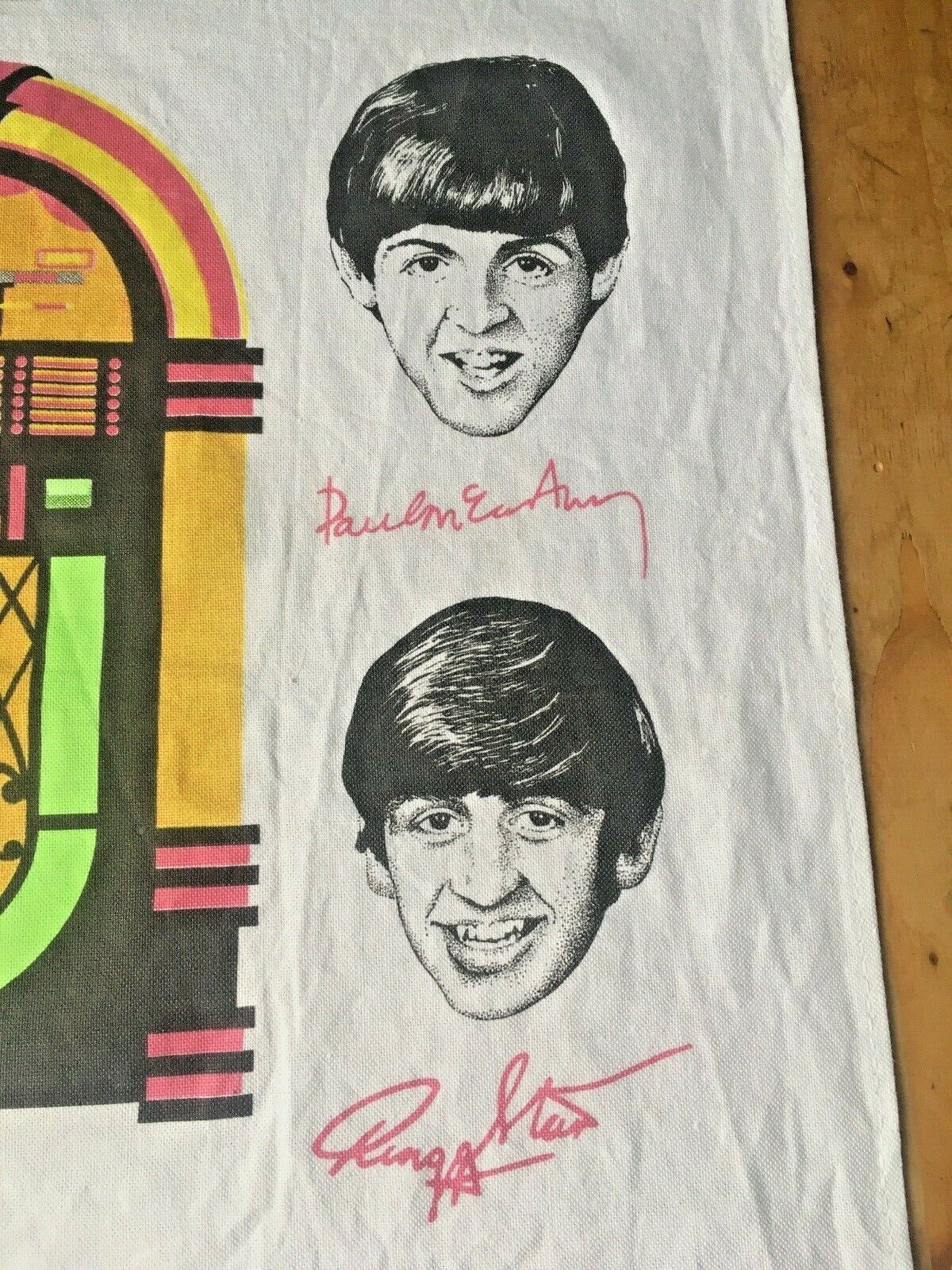 Vintage Collectable Hits Of The Beatles Tea Towel By Impressions Juke Box Poster photo vinterior