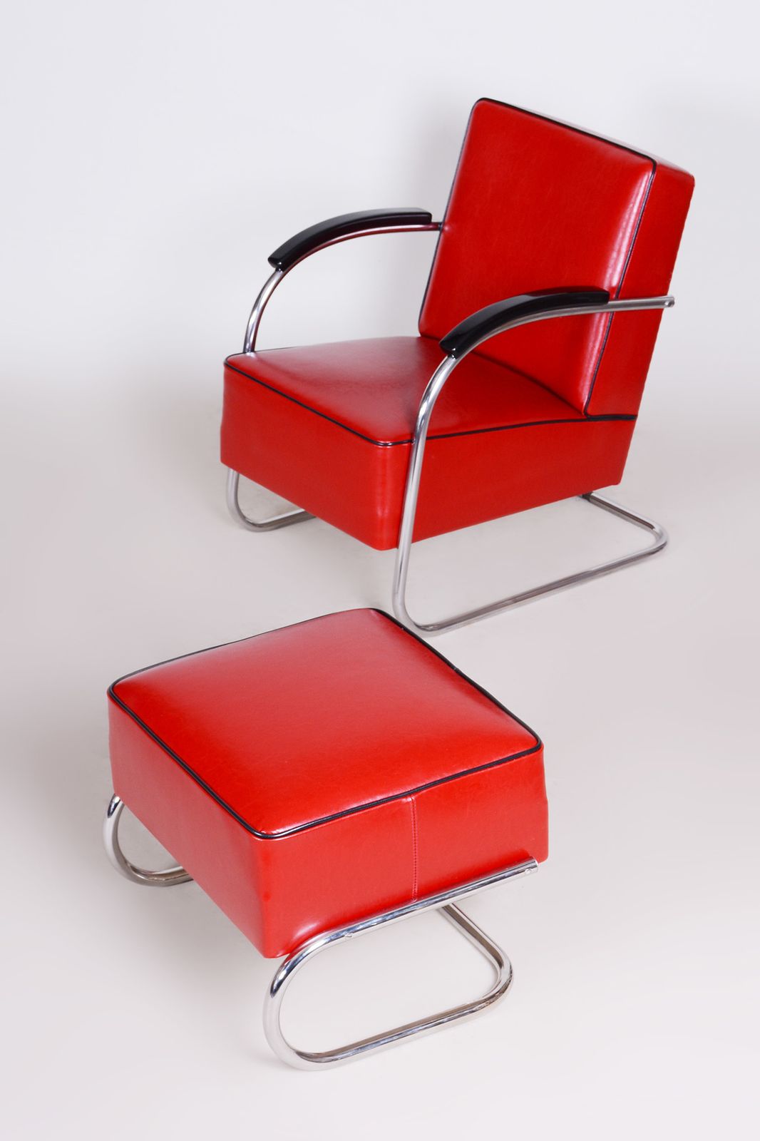 Red Mucke Melder Armchair Set  1930s Czechia photo furniture