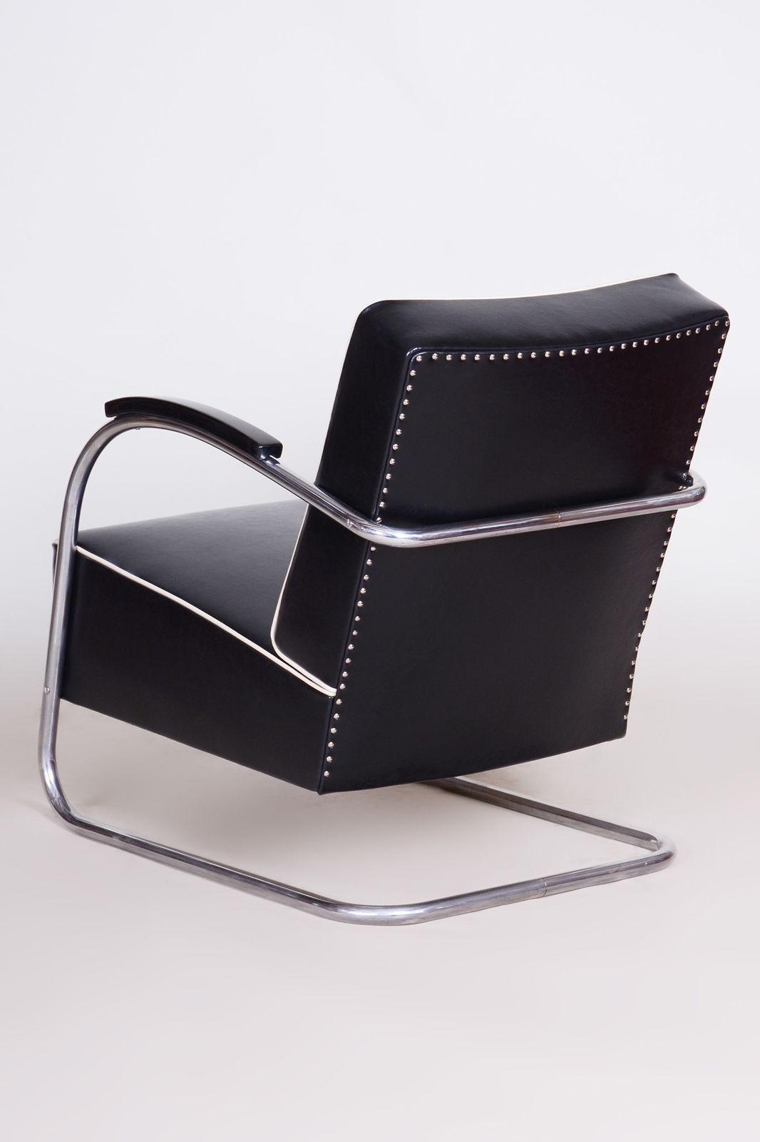 Black Mucke Melder Armchair Set   1930s Czechia photo Furniture