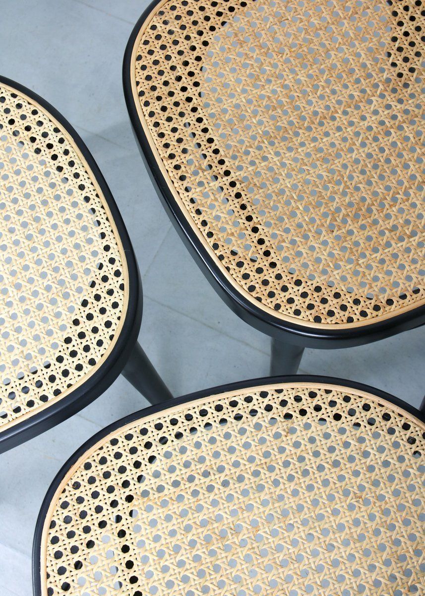Vintage No. 218 Chairs By Michael Thonet, Set Of 4 photo vintage
