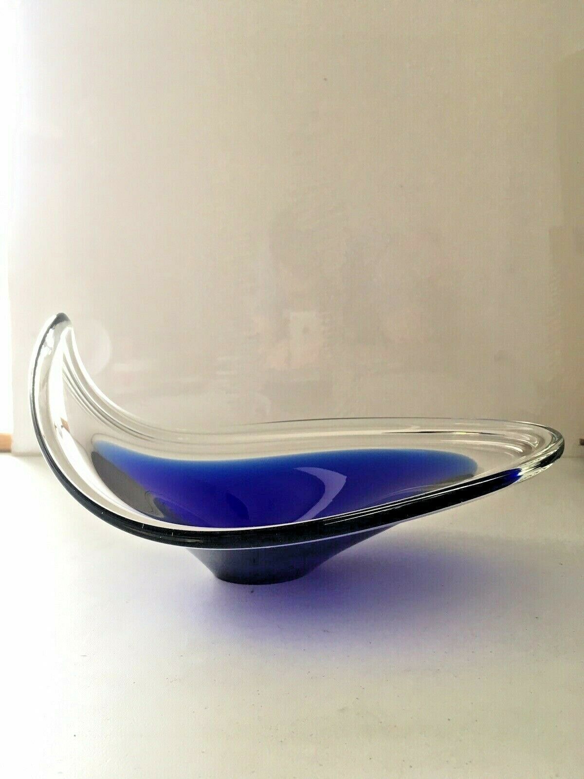 Mid Century Modern Swedish Flygsfors Blue Freeform Art Glass Bowl   Paul Kedelv photo buy