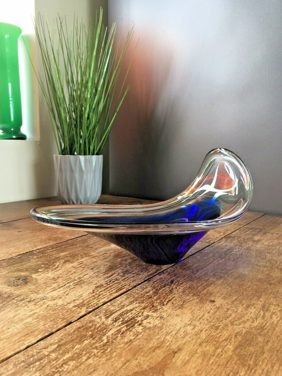 70.0 Mid Century Modern Swedish Flygsfors Blue Freeform Art Glass Bowl   Paul Kedelv photo