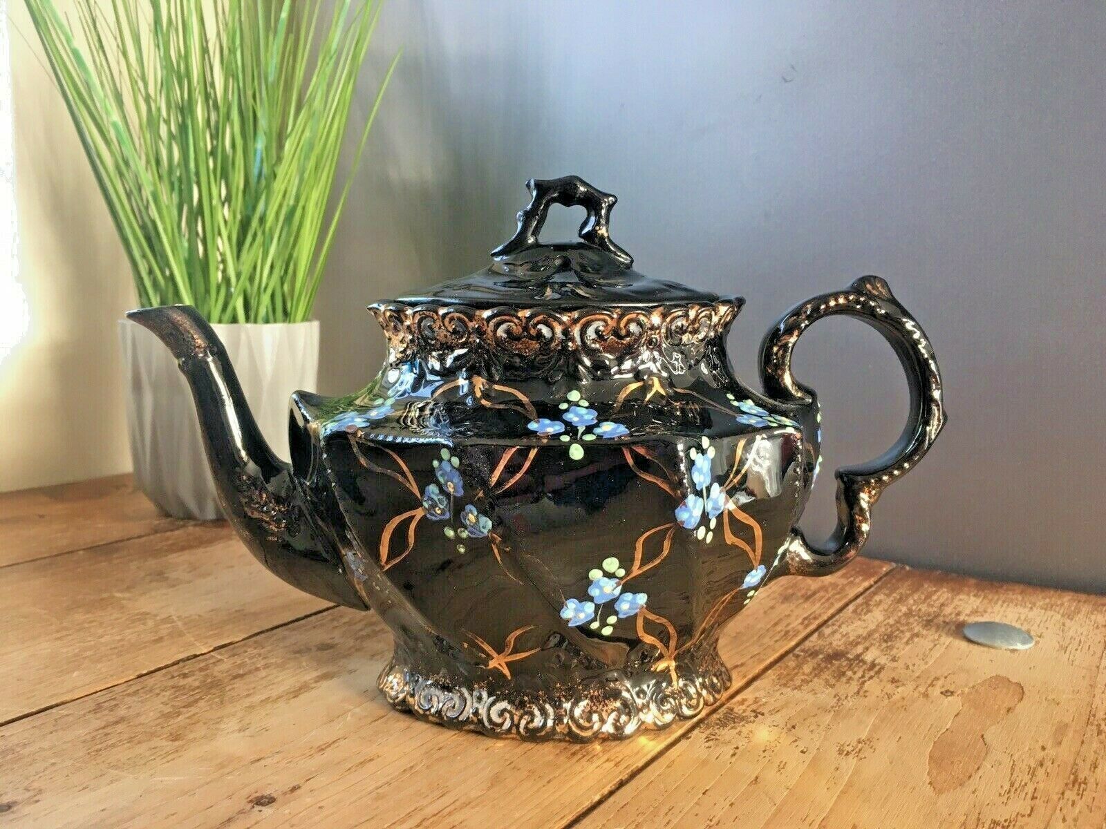 Beautiful Victorian Jackfield Black Gold Gilt Blue Floral Teapot Gibsons Jetware