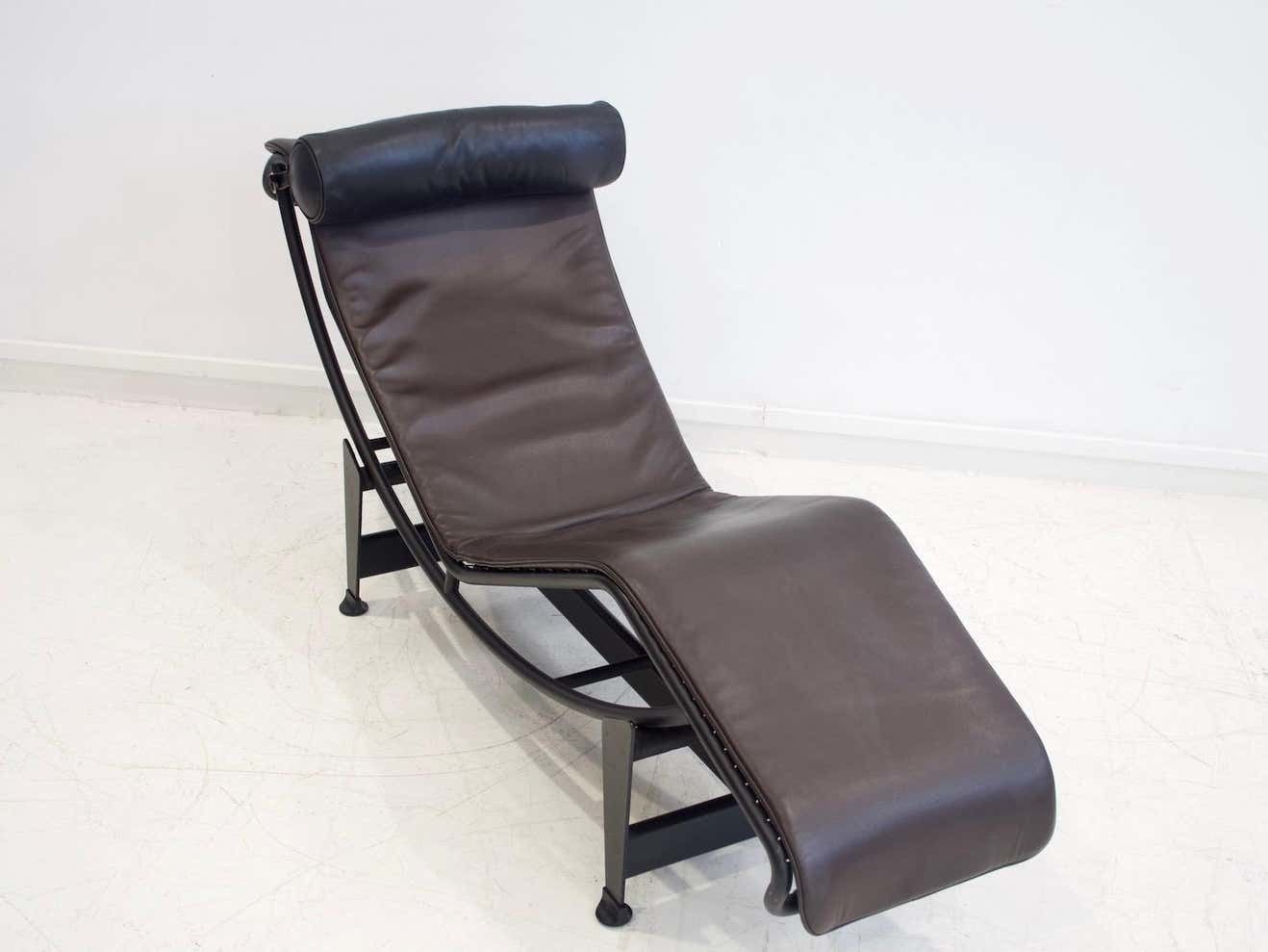 Cassina Lounger Lc4 By Le Corbusier, Charlotte Perriand And Pierre Jeanneret photo vintage
