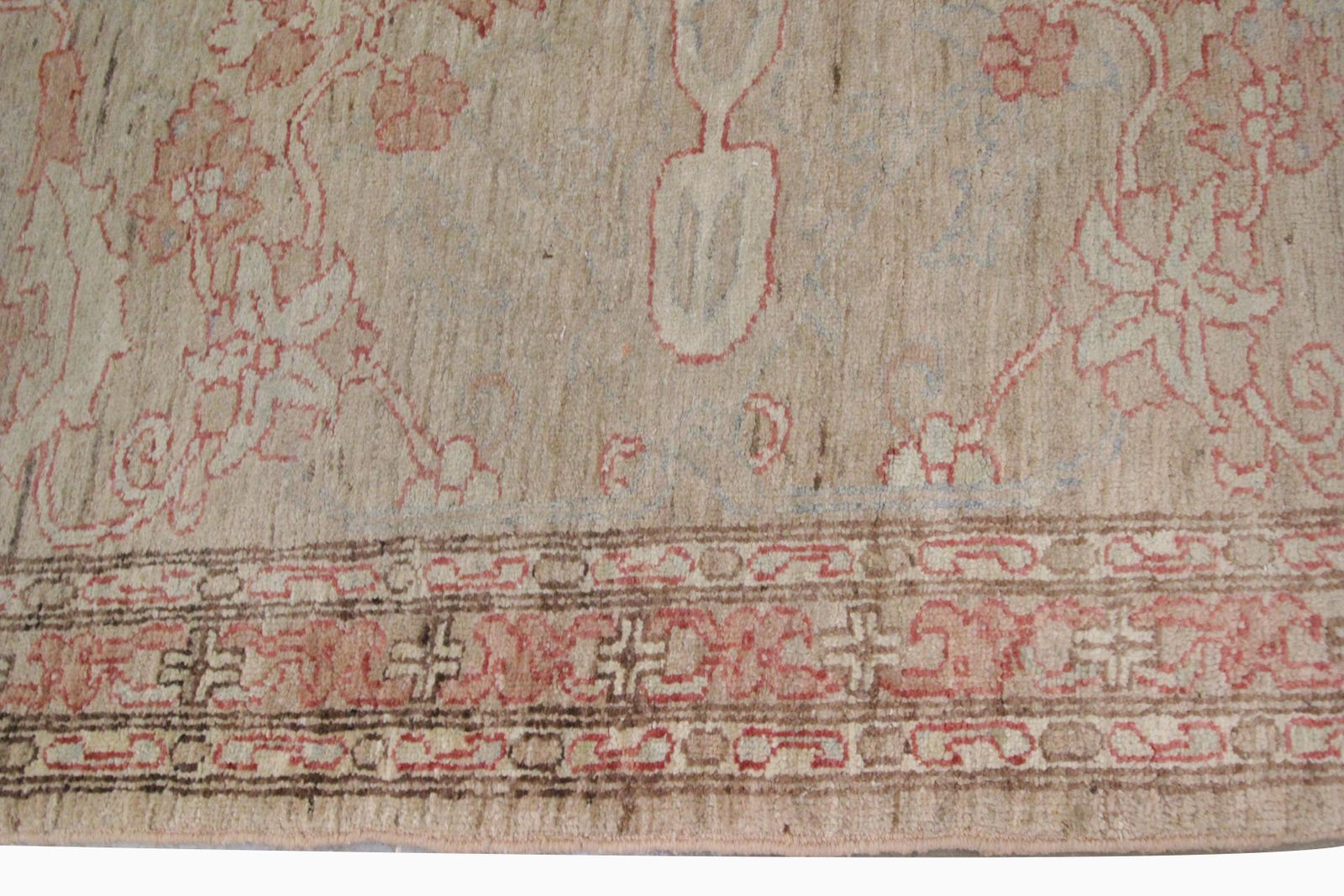 Traditional Handmade Beige Wool Runner Rug Long Oriental Floral Carpet photo Textiles