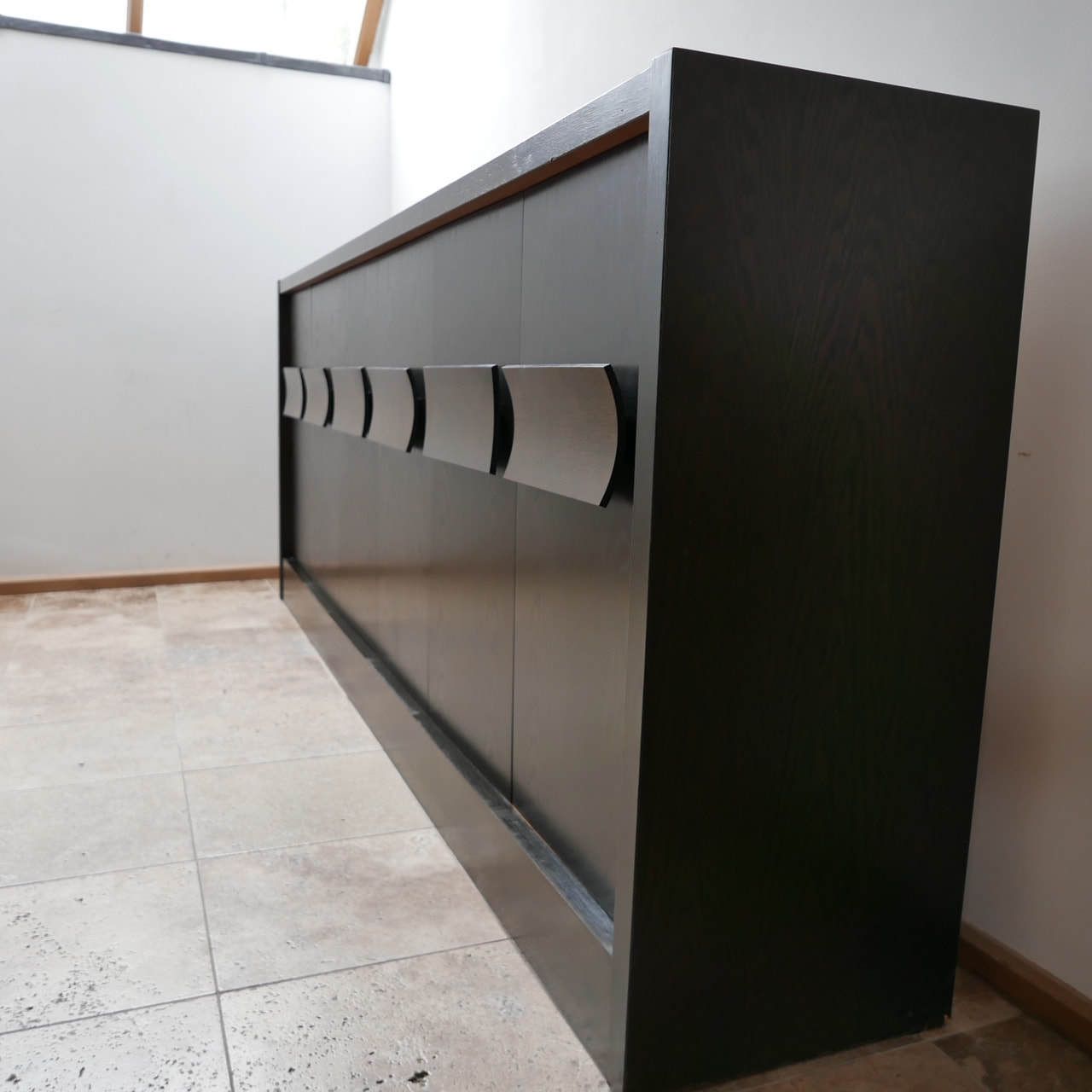 Large Brutalist Mid Century Belgium Credenza photo vinterior