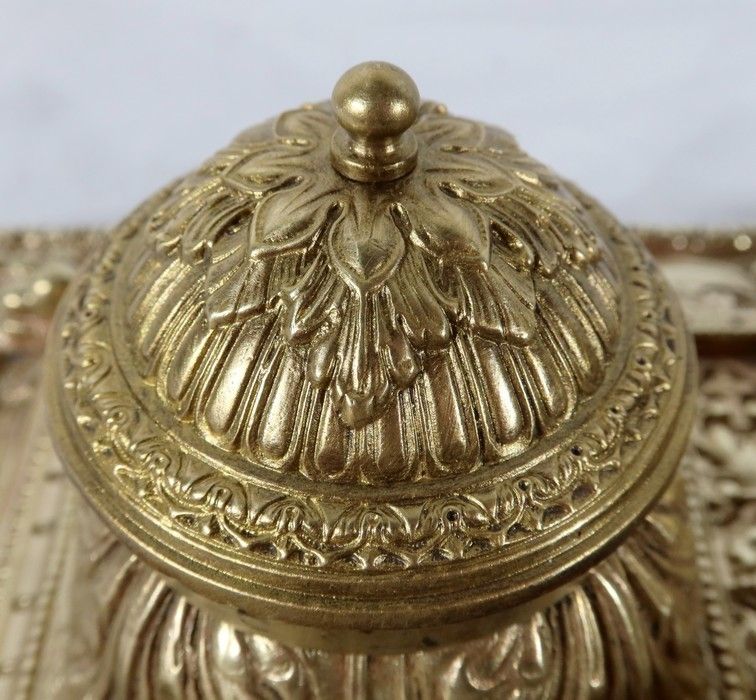 Inkwell In Gilded Bronze, In The Renaissance Style   Late 19th Century photo vinterior