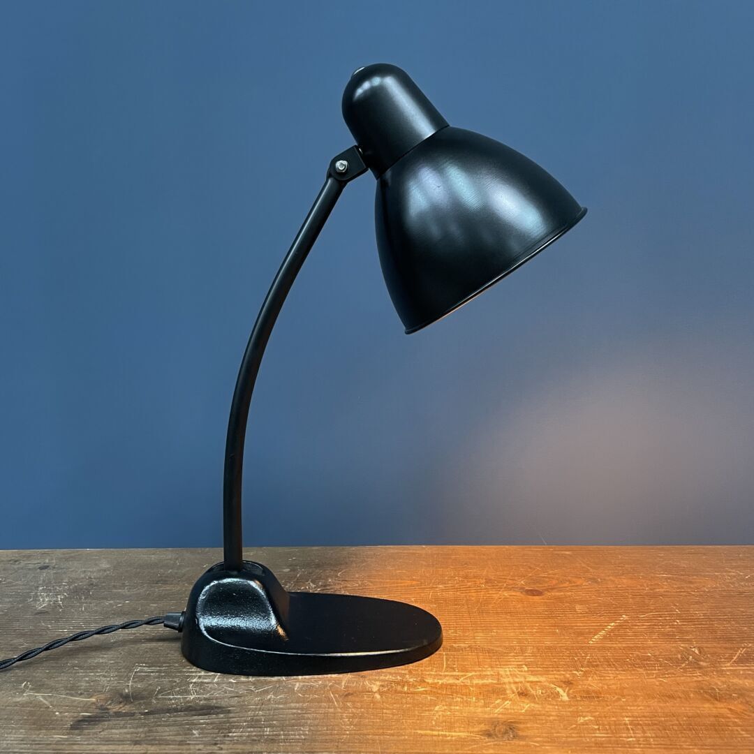 photo for sale Zwarte Siemens Bureaulamp Model L299