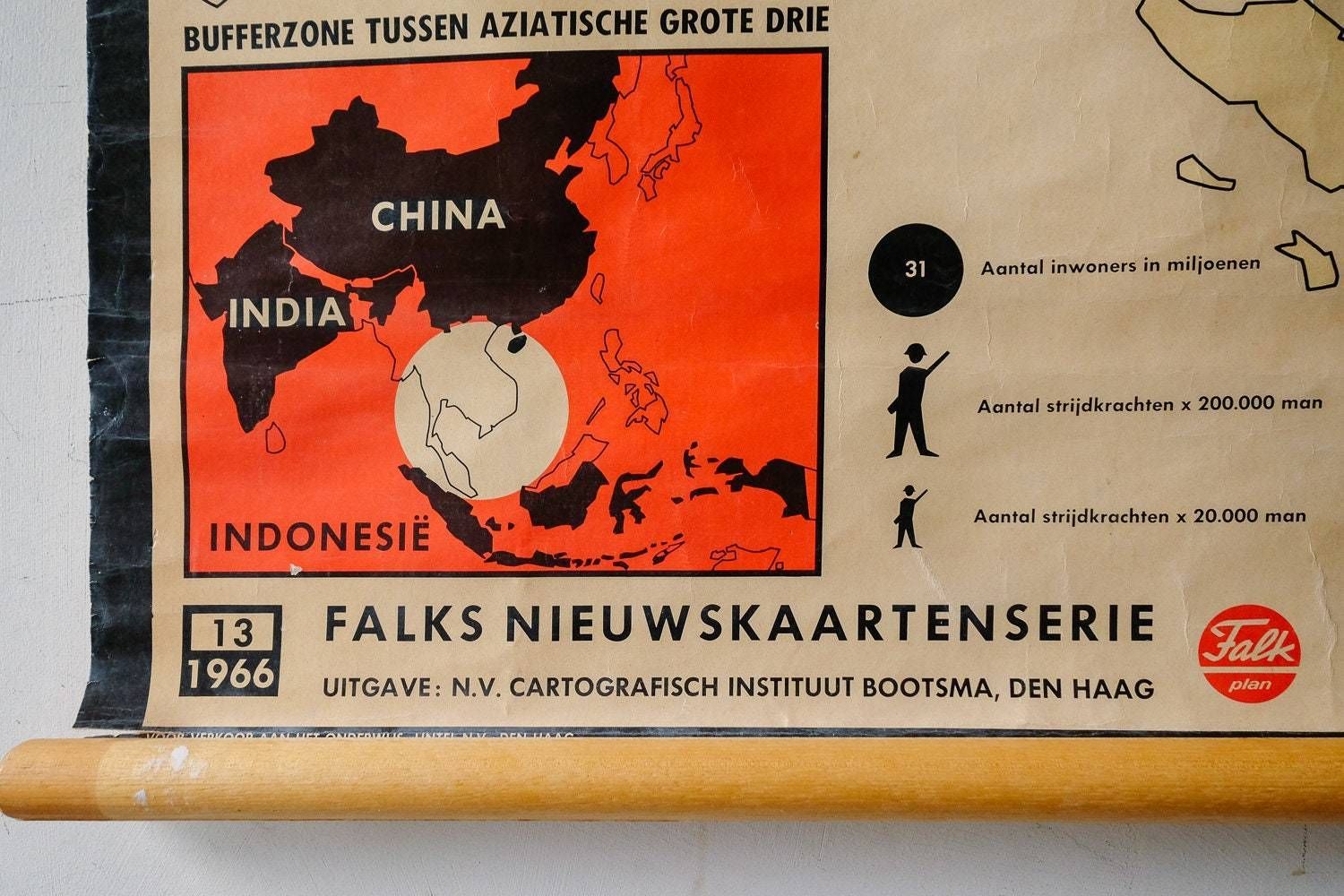 Vintage Mid Century Historical Wall Chart Dutch Asian Battlefields Rare photo vinterior