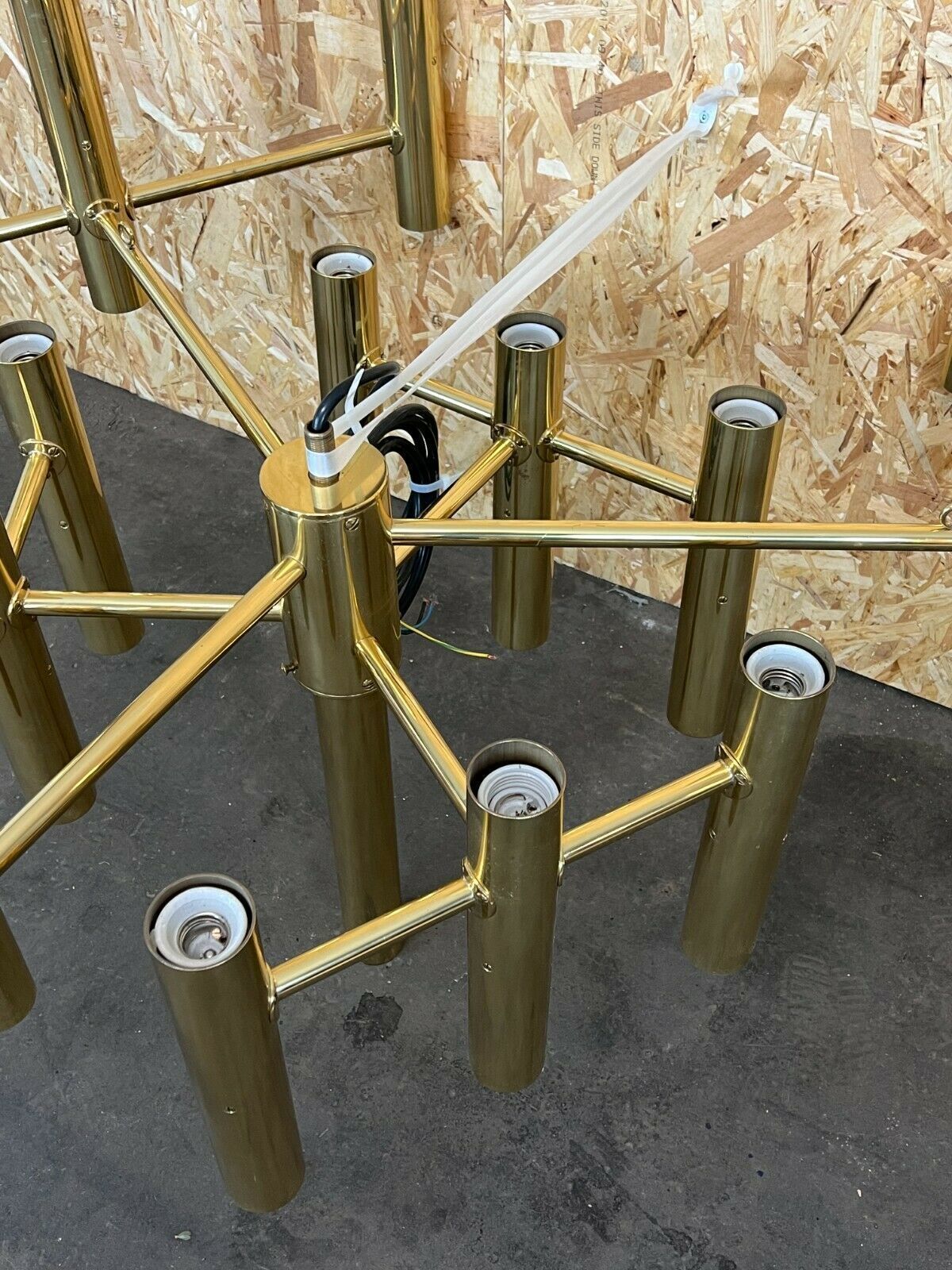 photo for sale Xxl 60s 70s Chandelier Chandelier Gaetano Sciolari For Sciolari Brass Design