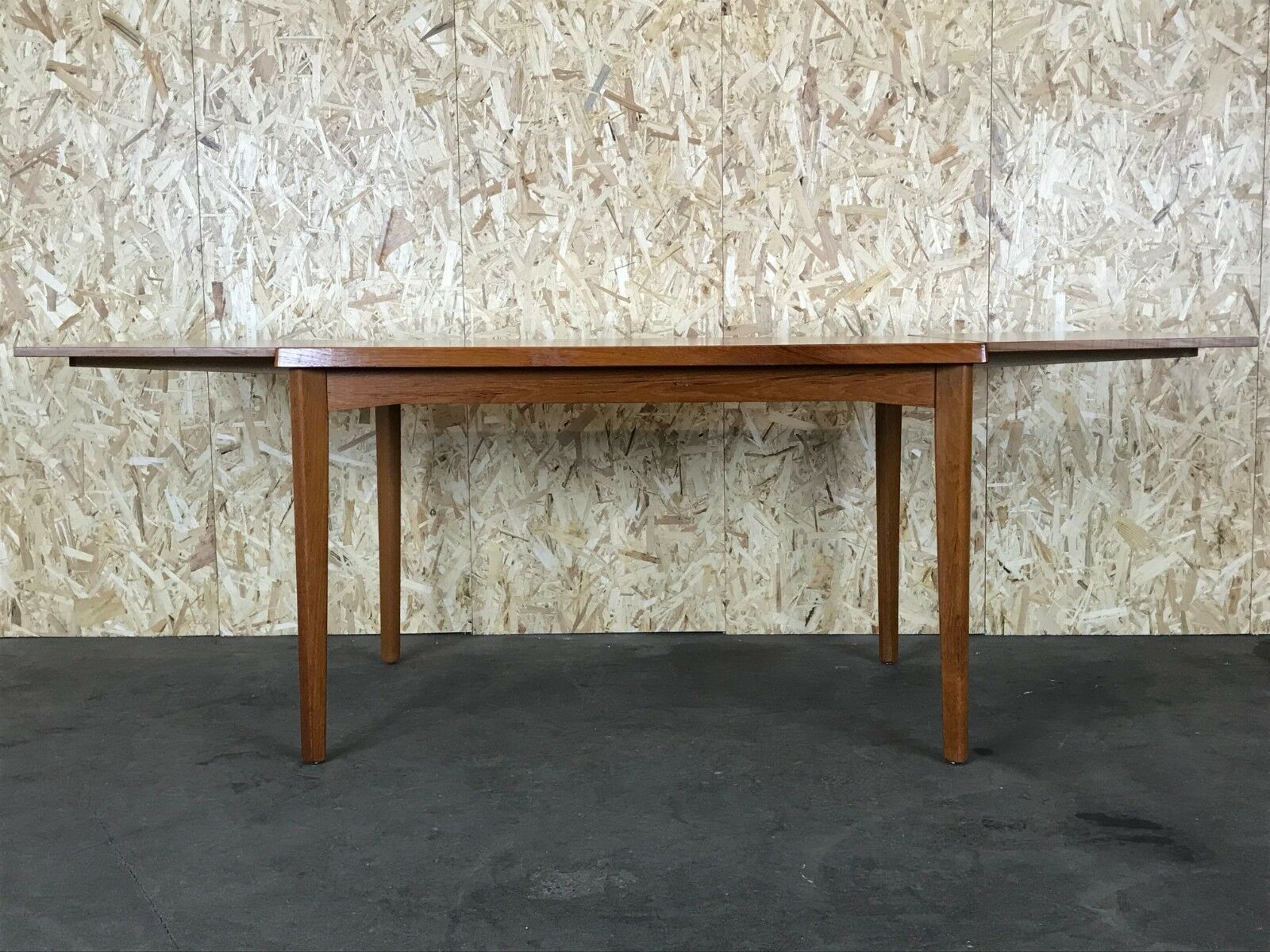 Dining Table Burchardt Nielsen Danish Design photo furniture