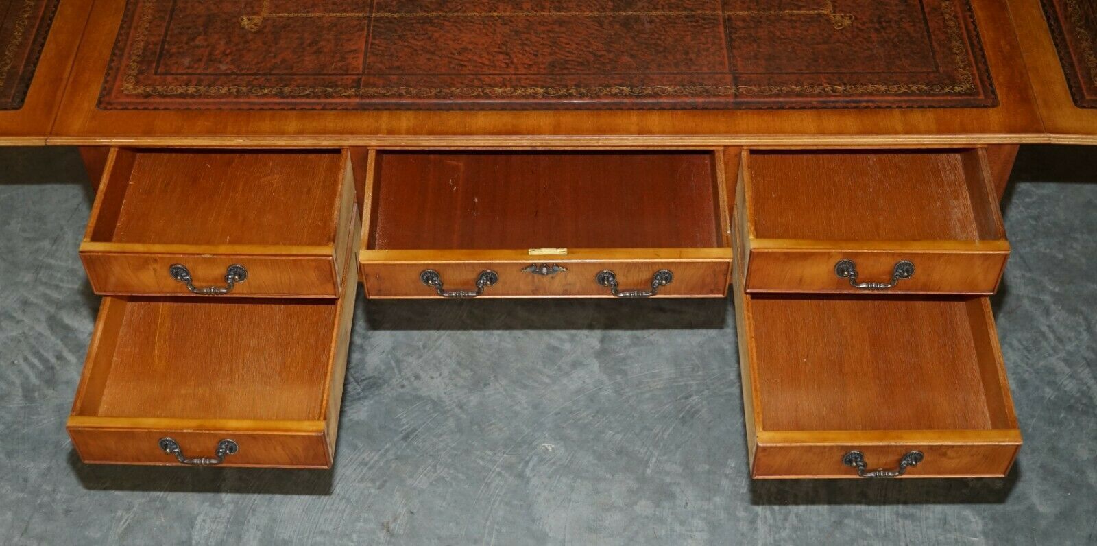 2850.0 Extending Writing Table Desk, Burr Yew Wood Brown Leather Gold Leaf Embossed Top photo