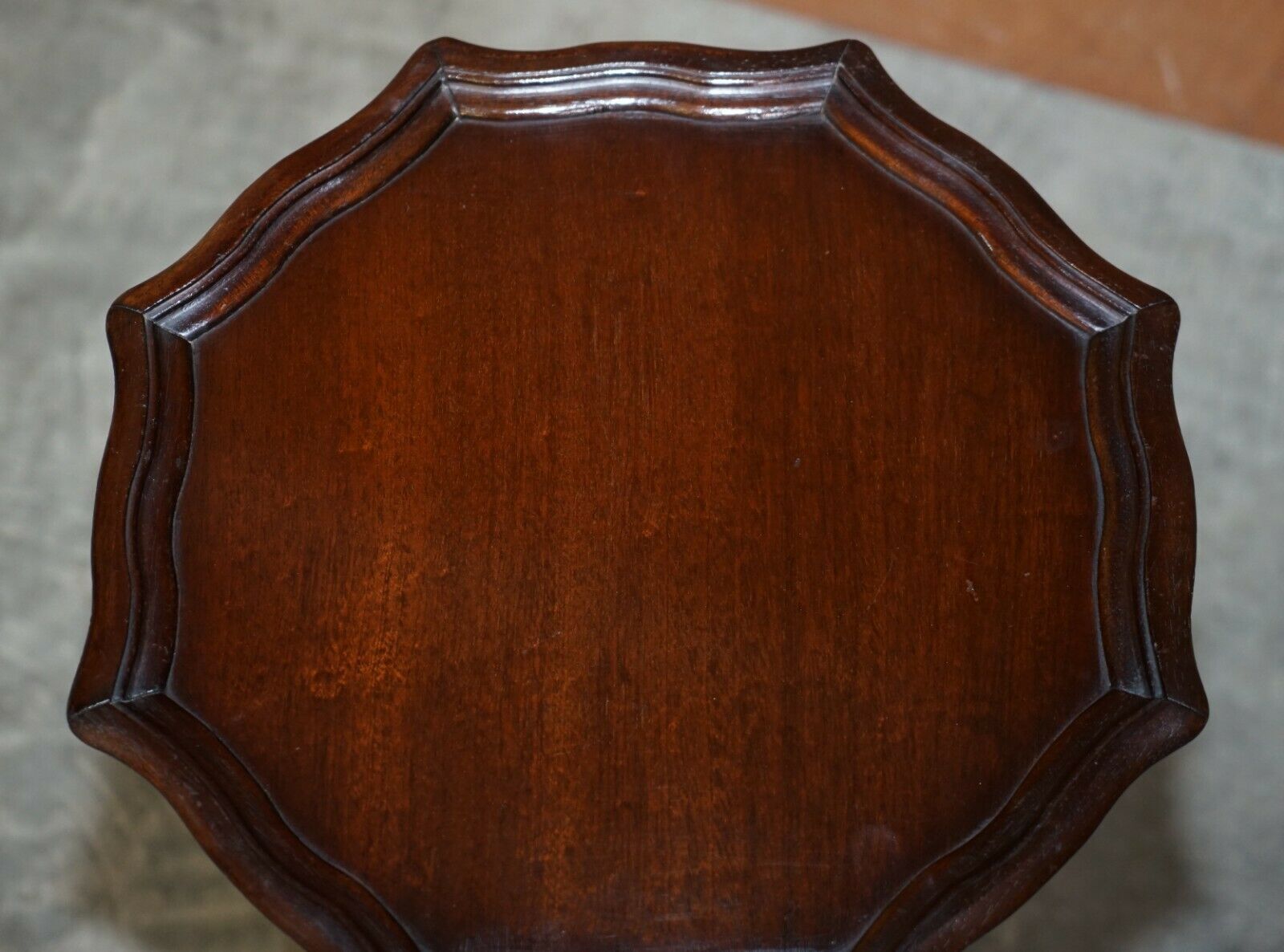 Decorative Vintage Mahogany Pie Crust Edge Tripod Lamp Side End Wine Table photo Furniture