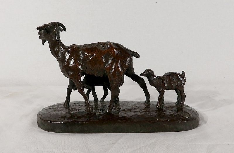Bronze "Goat And Its Kids" By A.Bitter, 1st Part Of The 20th Century photo Art