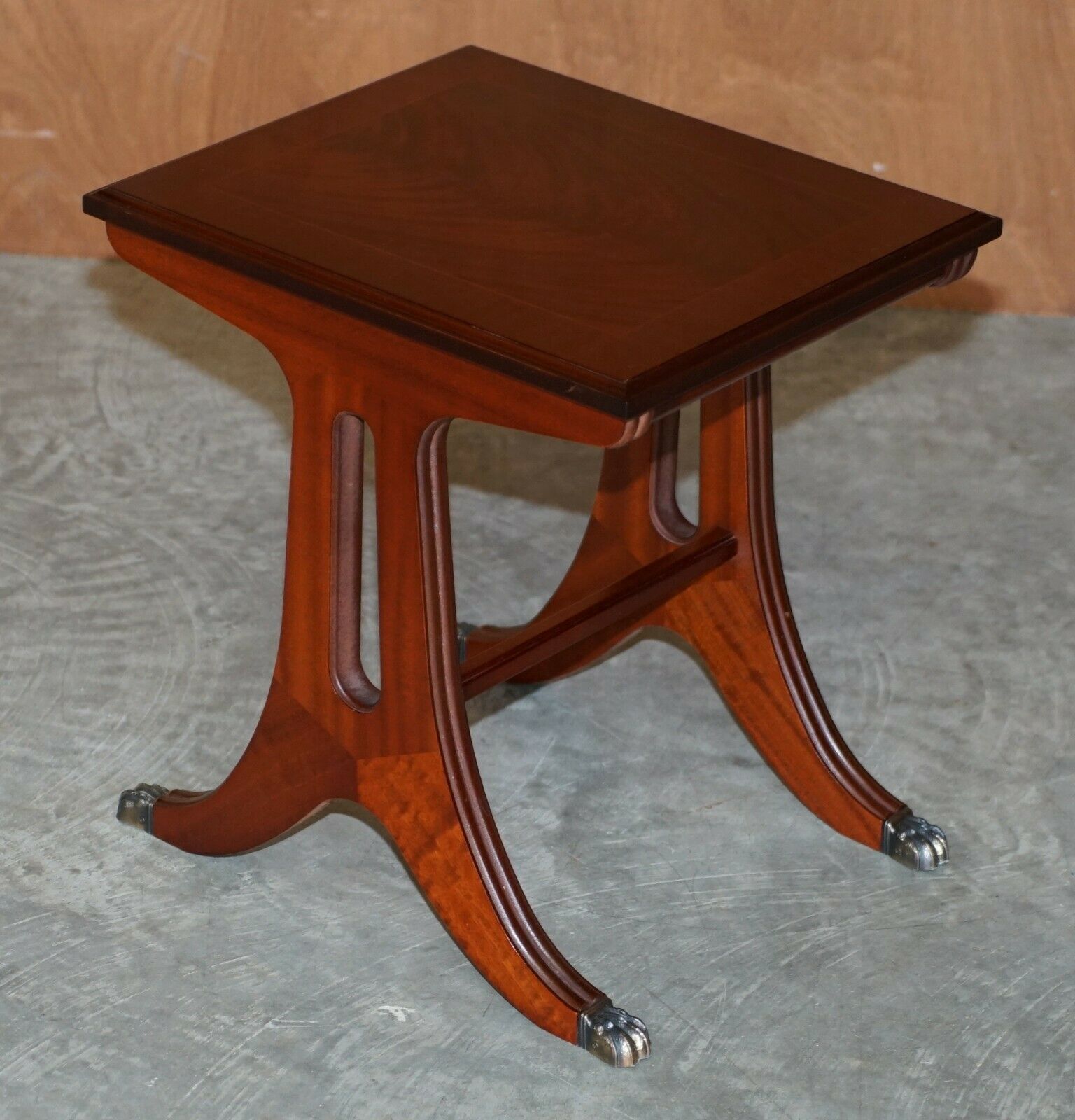 Furniture Vintage Nest Of Lions Hairy Paw Feet Flamed Mahogany Side End Lamp Wine Tables photo