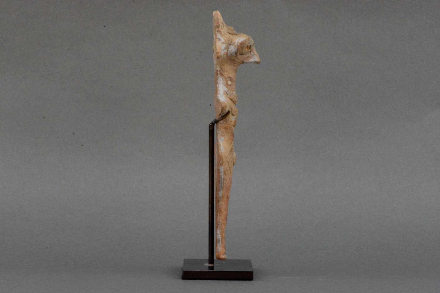 Syro Hittite Terracotta Figure Of The Goddess Astarte, Circa 2000 1700 photo furniture