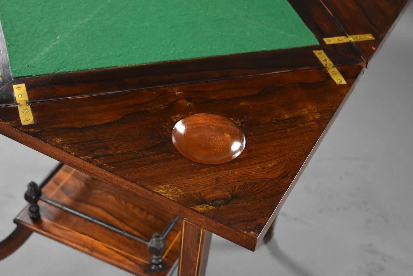 photo vintage 19th Century English Victorian Rosewood Inlaid Envelope Card Table