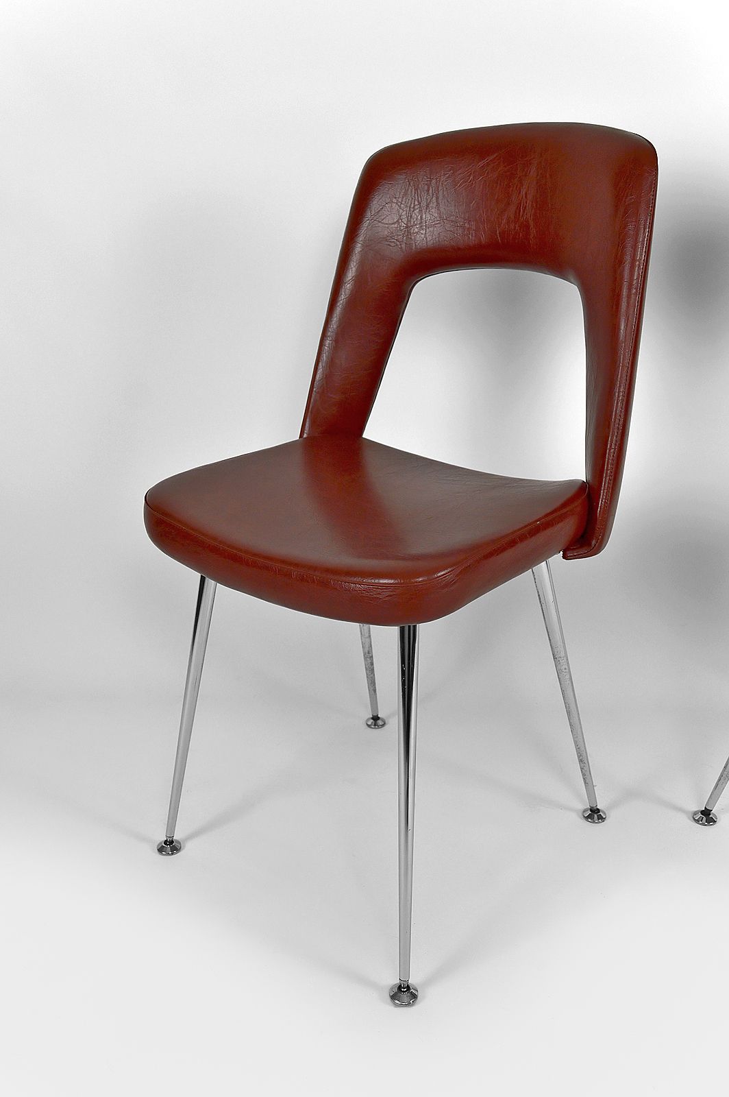 1200.0 Pair Of "Conference" Chairs In Chrome And Leatherette, Circa 1960 photo