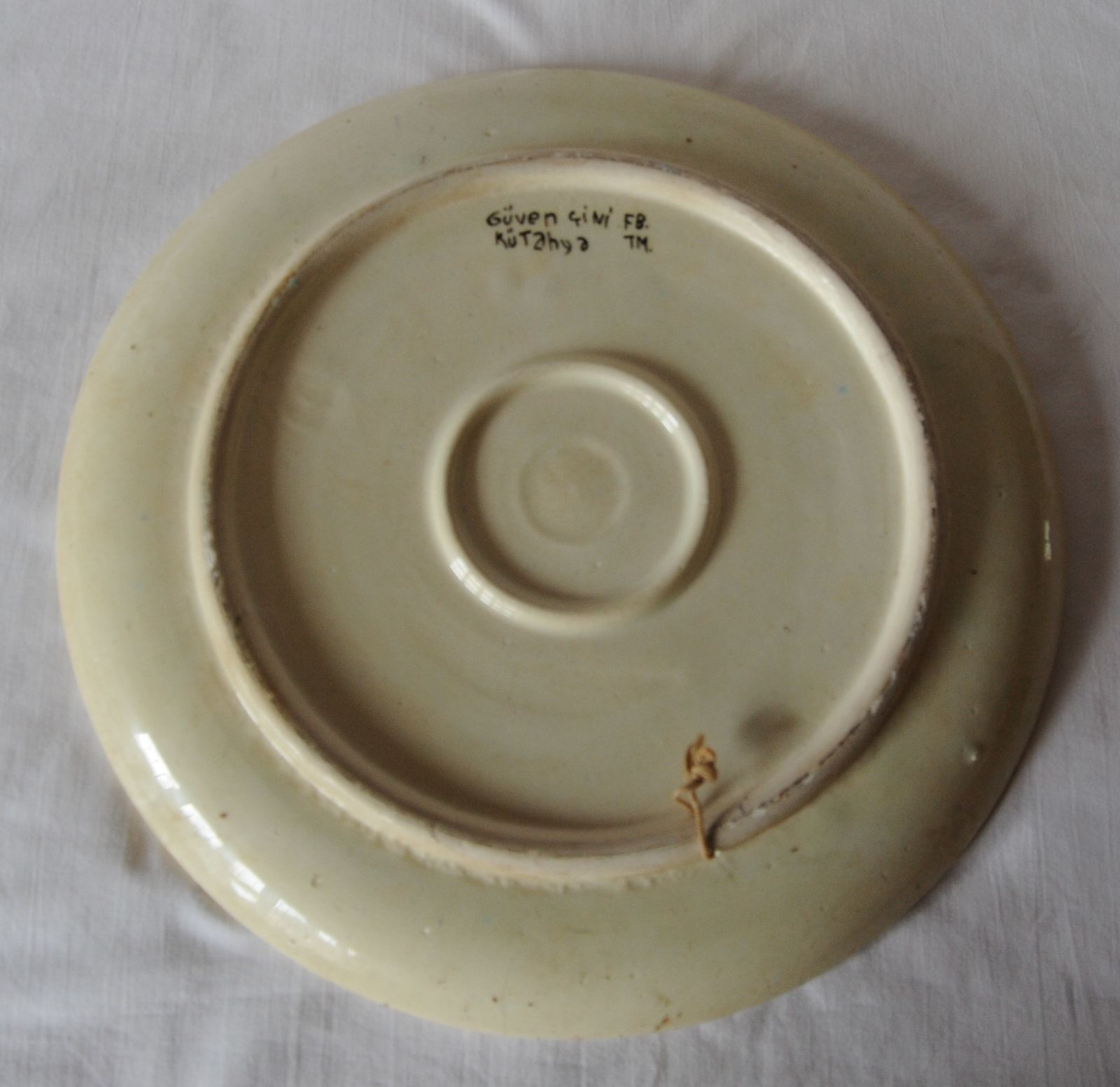 Vintage Turkish Kutahya Islamic Ceramic Plate photo vinterior