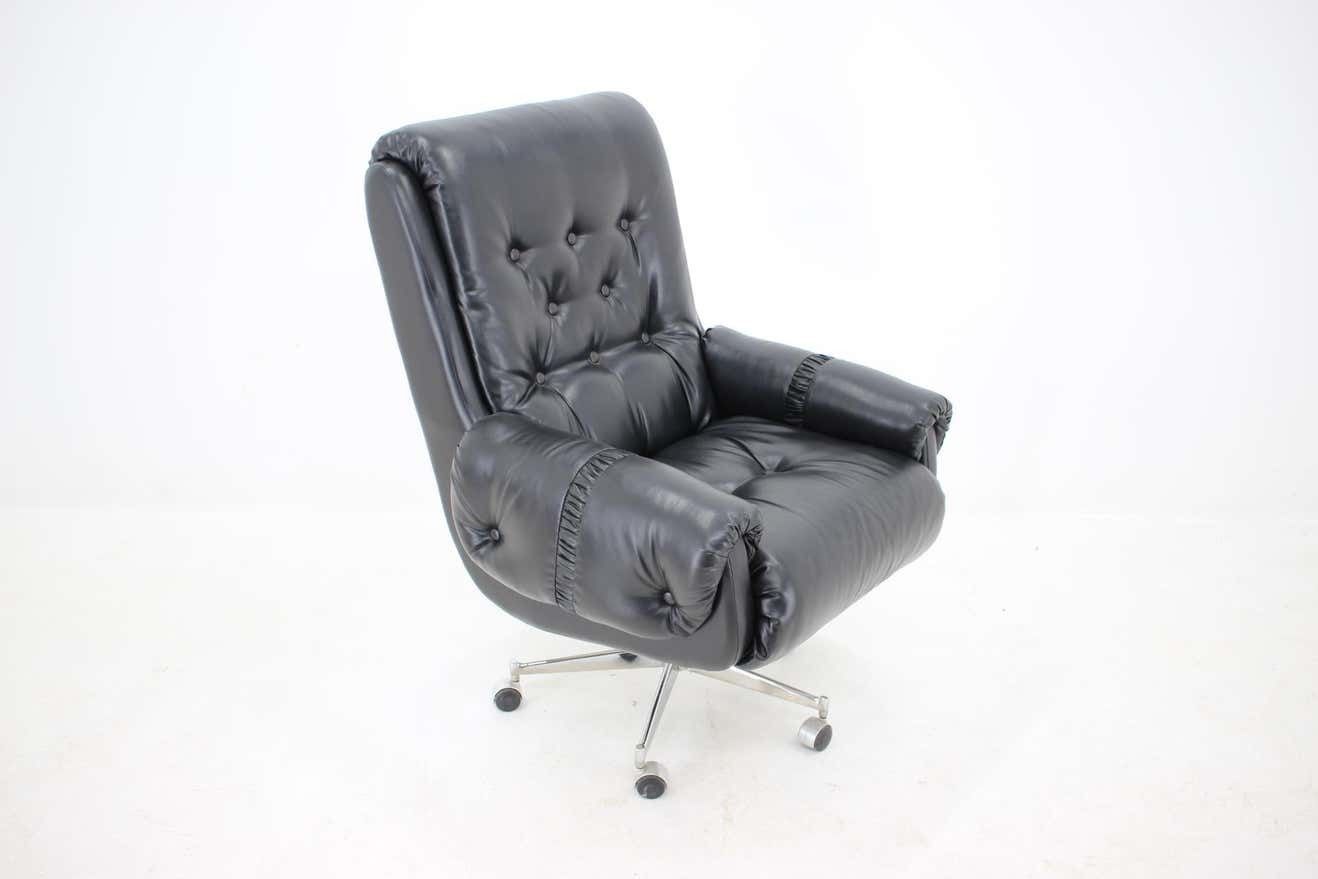 Scandinavian Style Leather Office Swivel Armchairs, 1970s photo 843.0