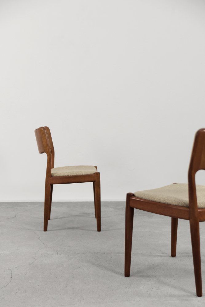 photo furniture Mid Century Modern Danish Teak Dining Chairs From Glostrup Møbelfabrik, 1960s, Set Of 4