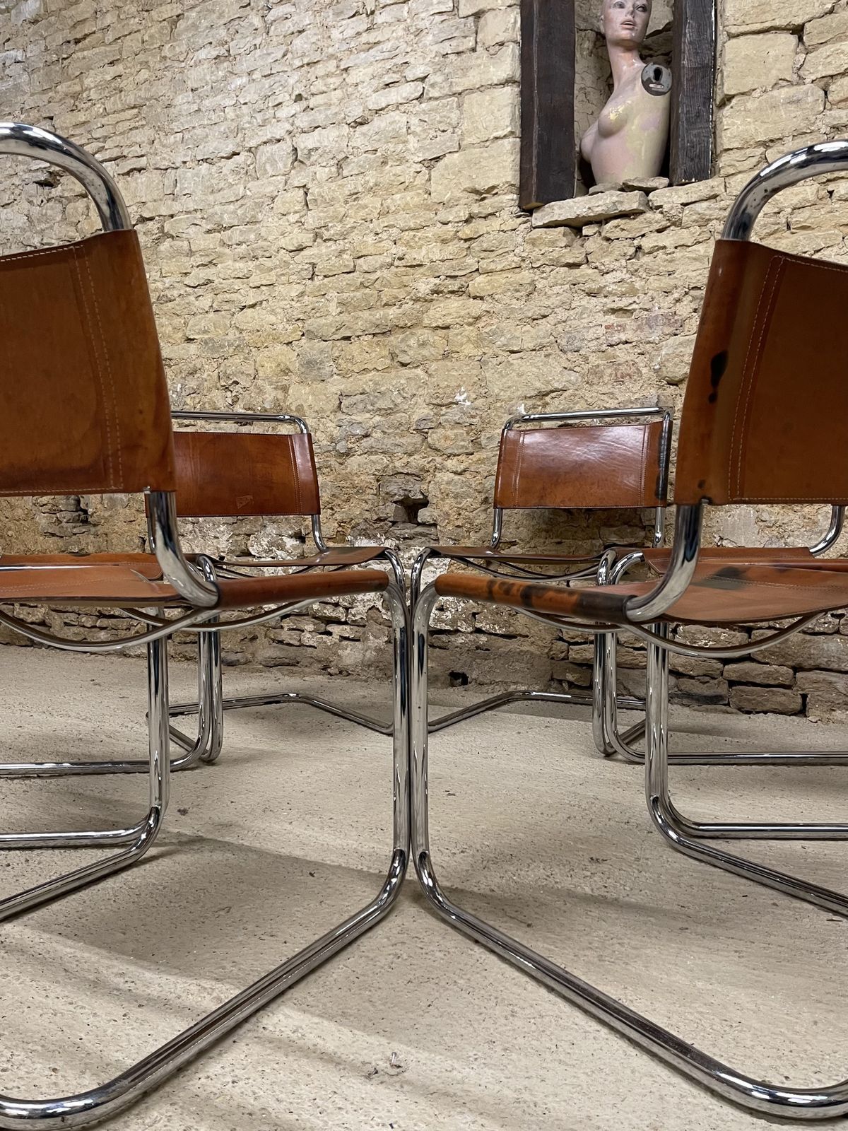 photo furniture Mart Stam Marcel Breuer S33 Set Of Six Fasem Chrome Tan Brown Leather Cantilever Bauhaus 6 Dining Chairs