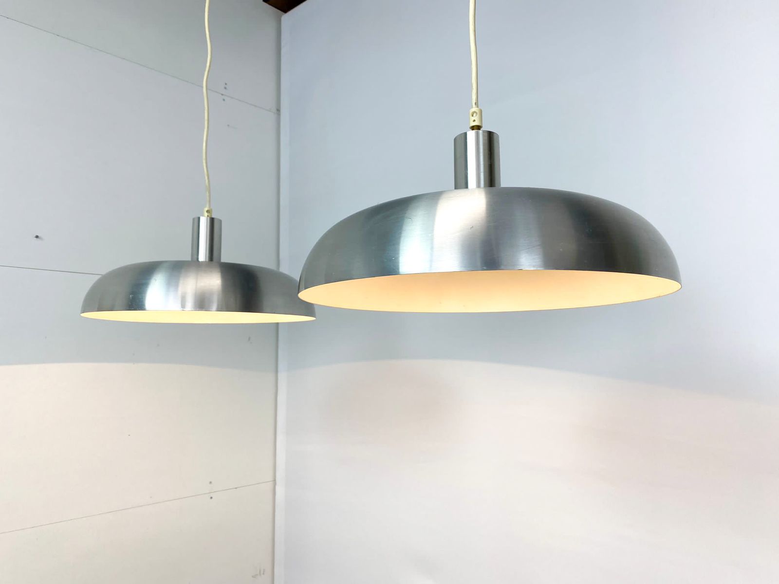 Set Van 2 Originele Raak Amsterdam Hanglampen Chrome photo furniture
