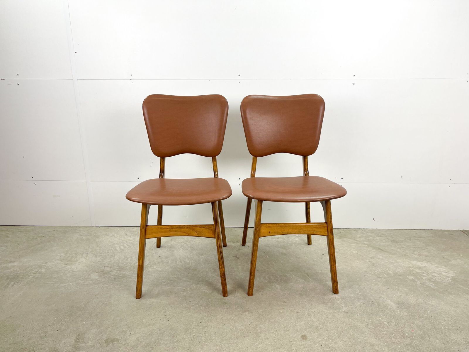 Wooden Retro Chairs With Brown Leatherette photo furniture