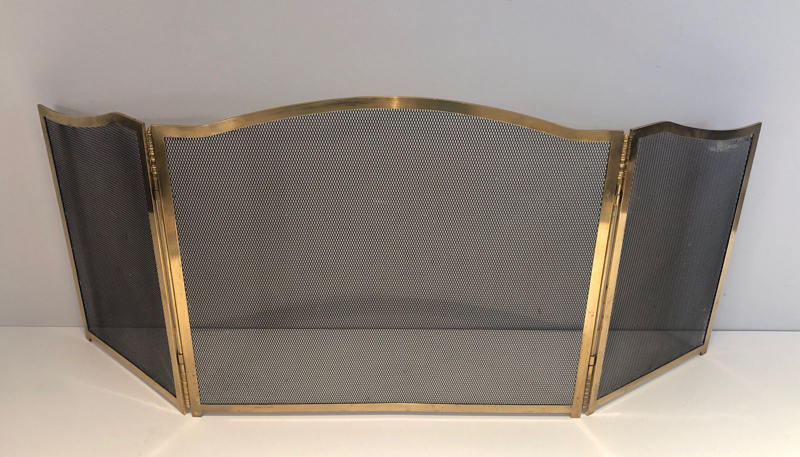 Home Fixtures Brass Fireplace Screen, 1970s, Vintage photo